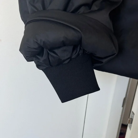 NWT Marcella Women's Black Puffer Coat - Picture 5 of 6